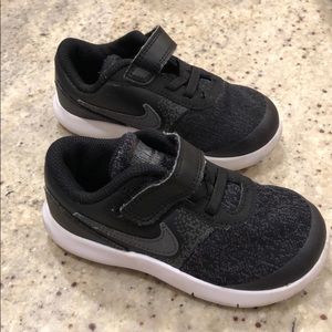 Nike toddler size 8